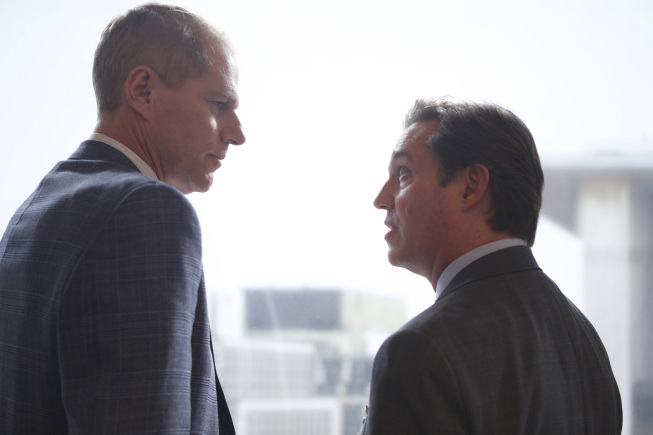 Noah Emmerich and Richard Thomas in The Americans