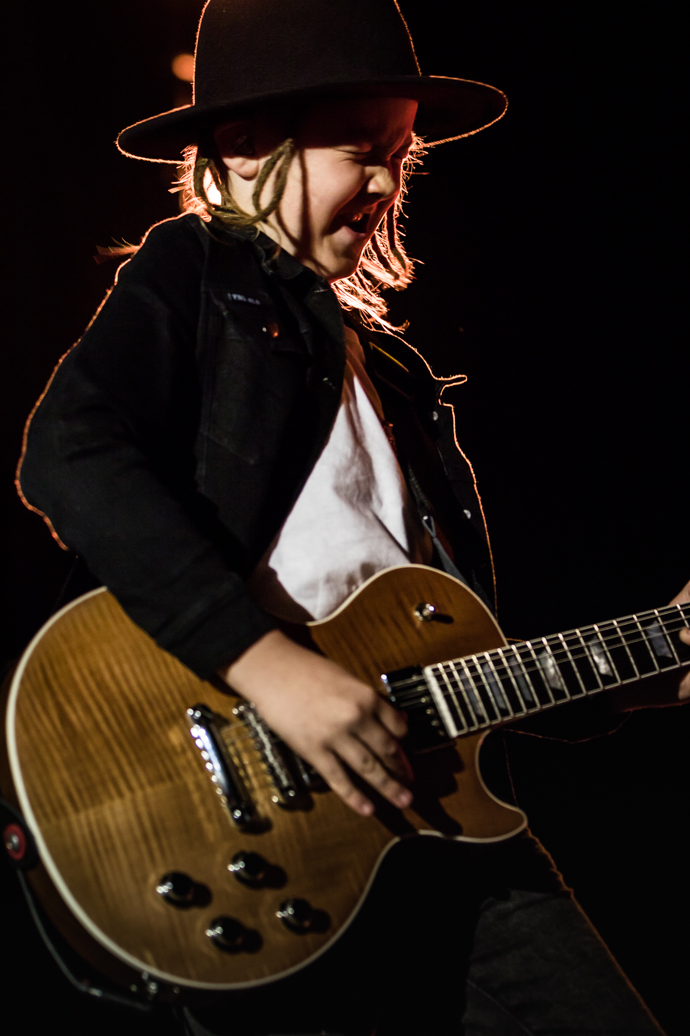 Taj Farrant Guitarist